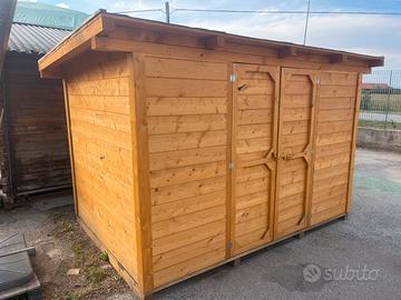 Casetta in legno nuova