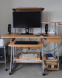 Scrivania assemblabile per PC