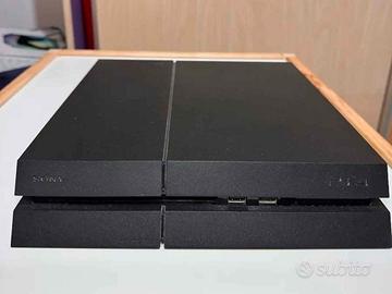 Ps4 Firmware 11 500Gb con 2 pad e chiavetta GH