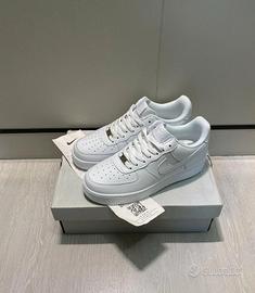 nuovissimo Nike Air Force 1 Low  EU 43