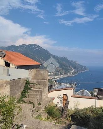 5 LOCALI A RAVELLO