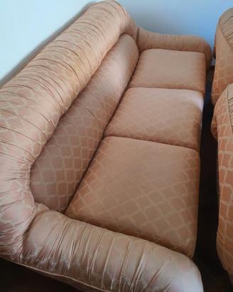 Set divano 3 posti + 2 poltrone