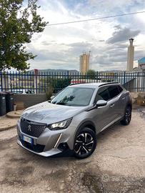 Peugeot 2008 BlueHDi 130 EAT8 ALLURE PACK