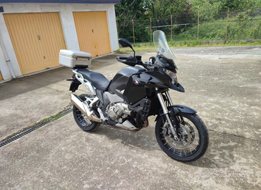 Honda Crosstourer 1200abs dct 82.000km