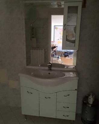 MOBILE BAGNO MONOBLOCCO
