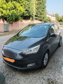 Ford CMax Tdci 1.5 titanium start stop. 