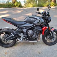 Triumph Trident 660