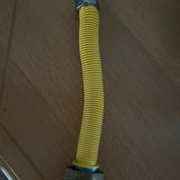 Tubo gas flessibile