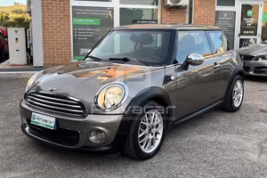 MINI Mini 1.6 16V One (72kW)