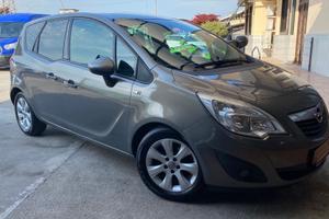 Opel Meriva 1.3 CDTI 95CV ecoFLEX Start&Stop Cosmo