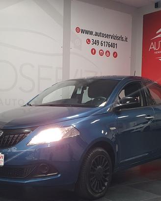 Lancia Ypsilon 1.0 FireFly 5 porte S&S Hybrid Silv