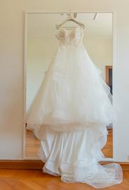 abito da sposa Nicole White collezione 2025