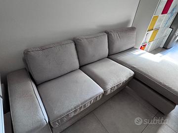 Divano IKEA Kivik 3 posti con penisola