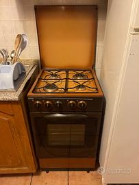 PIANO COTTURA 4 FUOCHI GAS