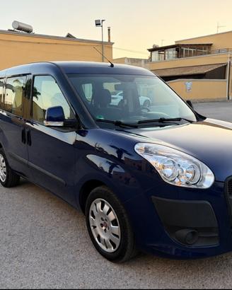 Fiat doblo 5 posti 1.6 multijet 105cv anno 2011