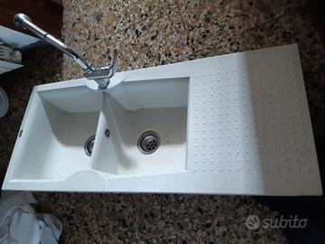 Lavello in Fragranite bianco usato