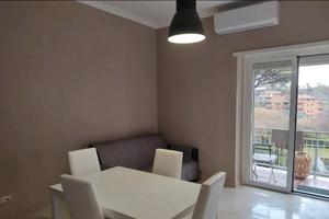 Portuense trilocale con balcone