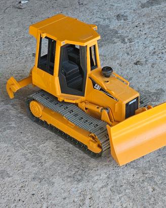 Bruder Caterpillar