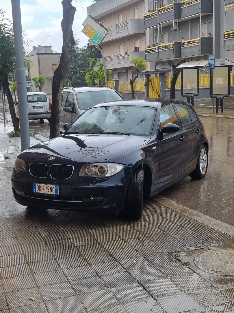 Bmw serie 1 e87 143 cv 105Kw - Auto In vendita a Taranto