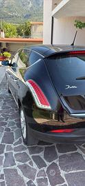 Lancia delta 1600 gold i.e.