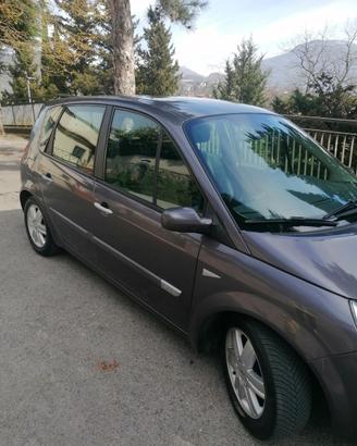 Renault Scenic 1.9 dci