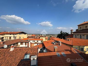 3 LOCALI A OLEGGIO