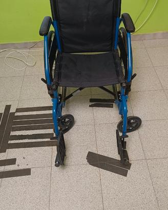 Sedie a rotelle mod. start Ardea blu