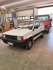 Panda 4x4 bianca