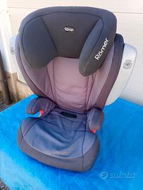 Seggiolino auto 15-36 Kg ISOFIX
