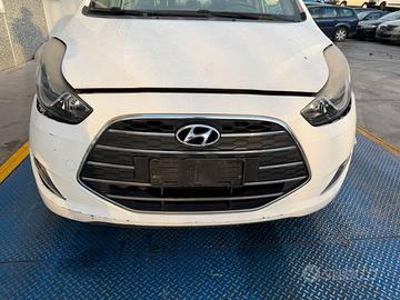 RICAMBI USATI AUTO VARI HYUNDAI IX20 2015 1400 D