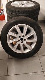 cerchi con gomme invernali e-pace