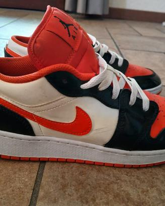 scarpe ginnastica 