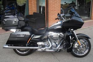 Harley-Davidson Road Glide C.V.O. - 2011