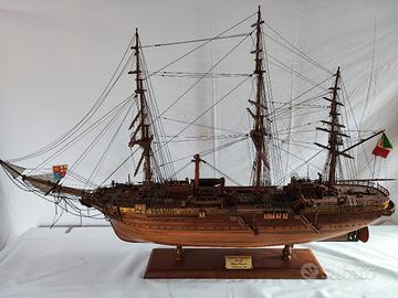Barca artigianale in legno Amerigo Vespucci