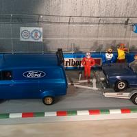 ford transit 1\18 pezzo unico