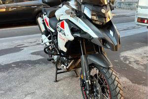 Benelli trk 502x
