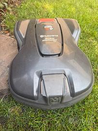 Robot tagliaerba Husqvarna Automower® 305