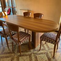 Tavolo in noce da 6 posti