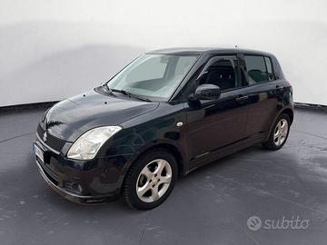 Suzuki Swift 1.3 AWD