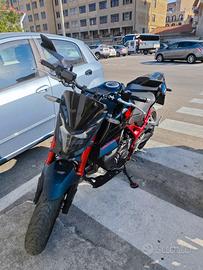 Honda hornet 750