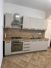 Cucina componibile lineare