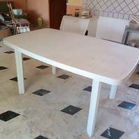tavolo da giardino 