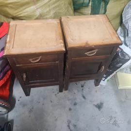 Coppia comodini anni 40