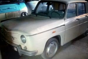 OLDTIMER Renault RENAULT 8