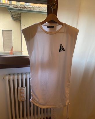 maglia twin set con gioiello