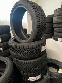 4 Gomme BRIDGESTONE TURANZA 6 ALL SEASON - 245/40 
