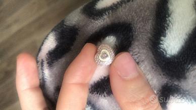 PANDORA Charm a cuore con pavé rosa 788097NPR