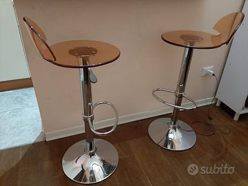 Sgabelli rialzabili regolabili piano rialzato