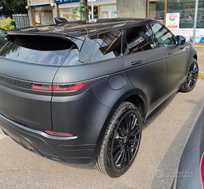 land rover evoque r dinamic SE