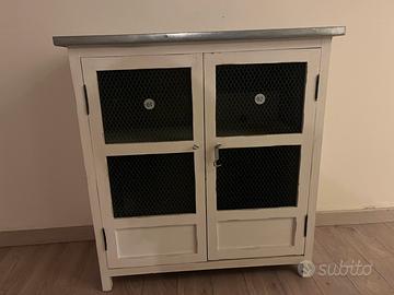 Mobile buffet shabby in legno e ferro (prov VA)